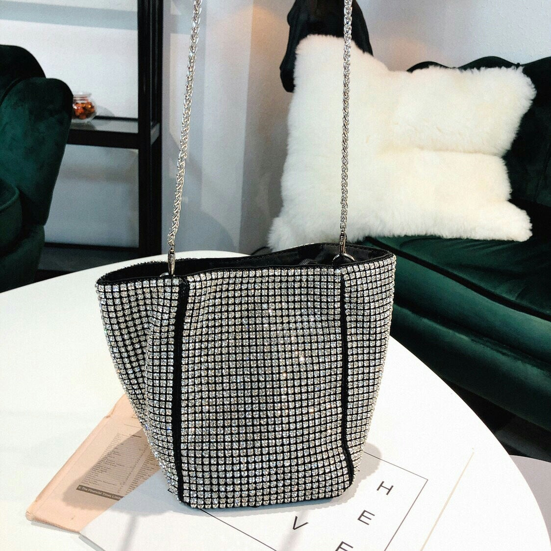 Diamonds Chain Shoulder Bags