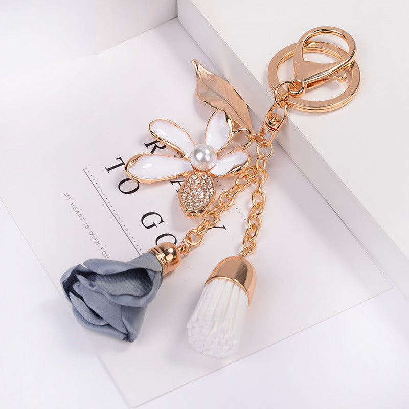 Flower car keychain