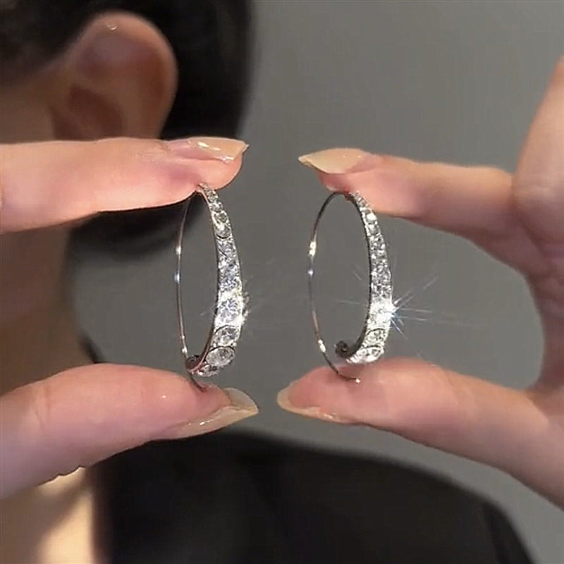 Women's Simple Graceful Diamond Round Ring Earrings