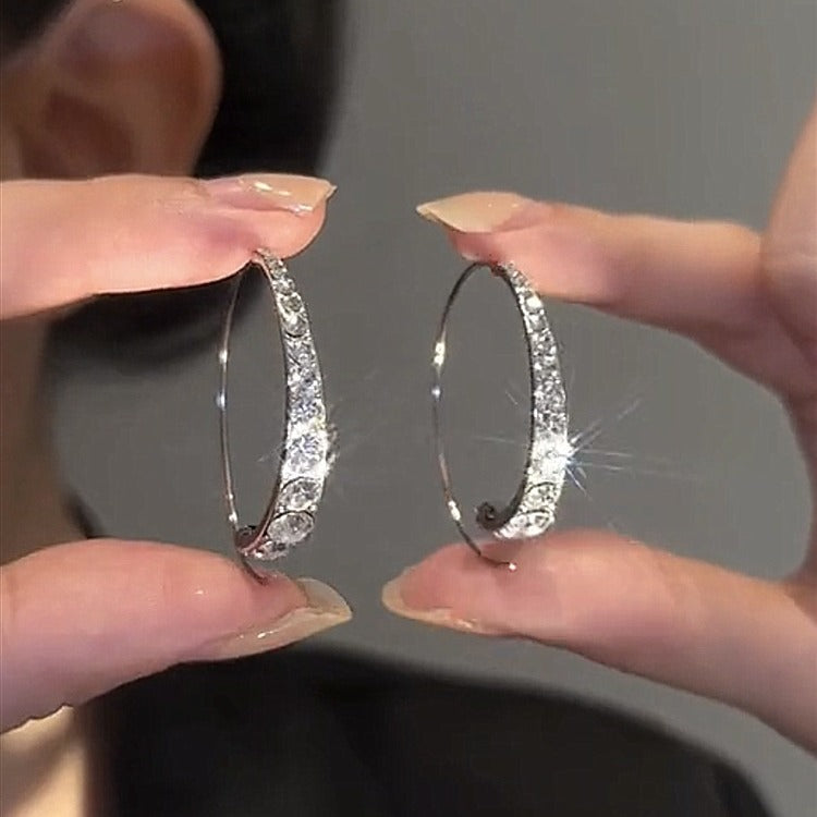 Women's Simple Graceful Diamond Round Ring Earrings