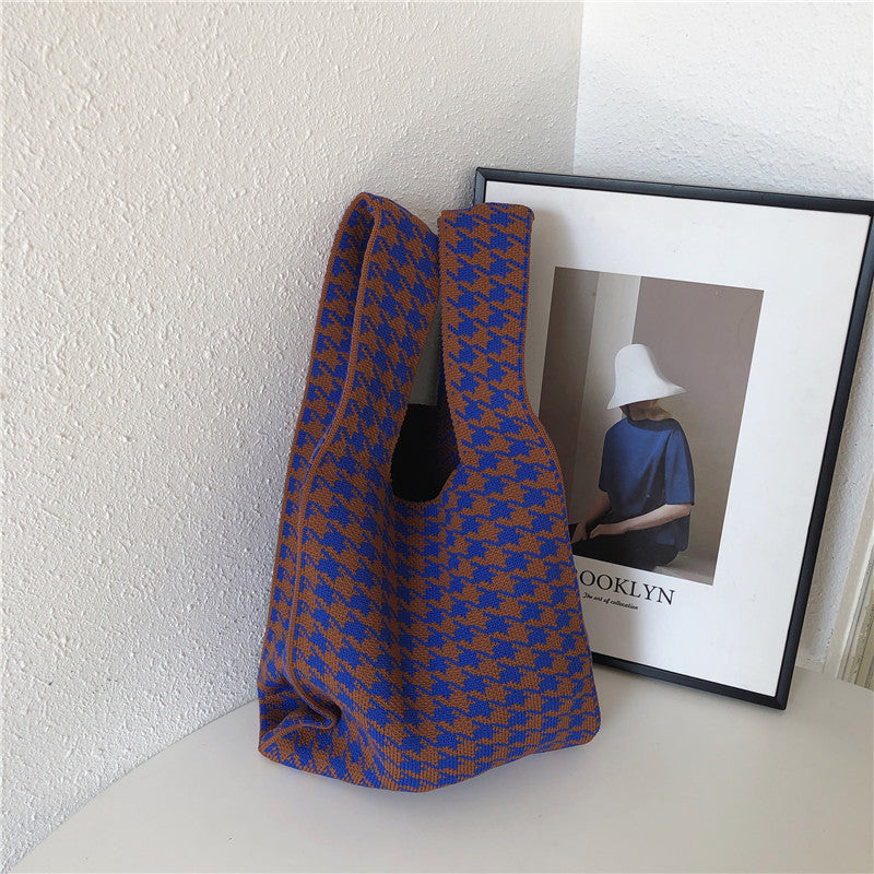 Wool Knit Woven One-shoulder Bag