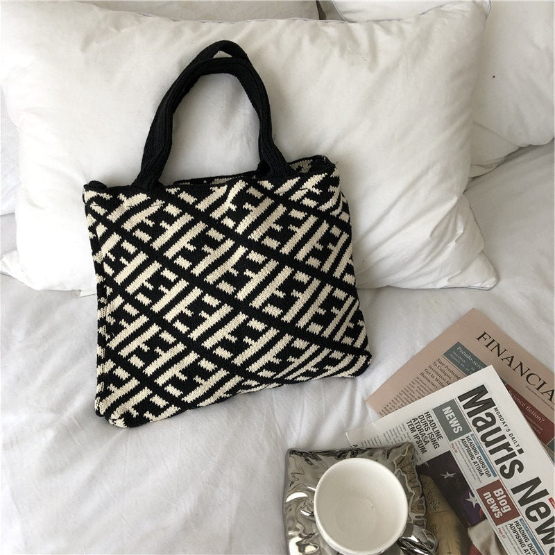 Vintage Wool Knit Woven One-shoulder Bag